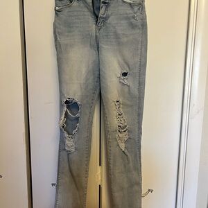 Arizona Jean Company Faded Blue Ripped Straight Jeans